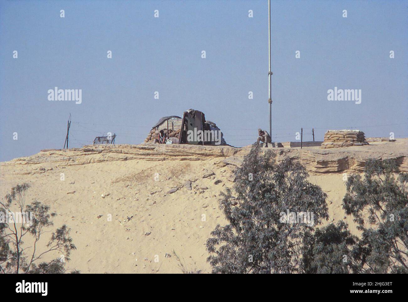 Military post alongside the Suez Canal, 10th February 1978 Stock Photo