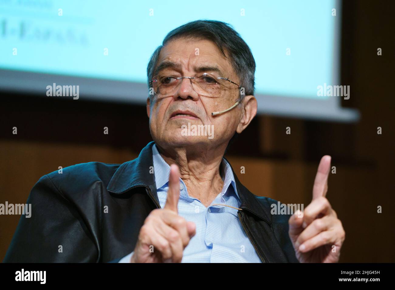 Madrid, Spain. 28th Jan, 2022. The writer Sergio Ramírez Mercado seen during a conference 'Mexico in books' at the Cervantes Institute in Madrid. Credit: SOPA Images Limited/Alamy Live News Stock Photo