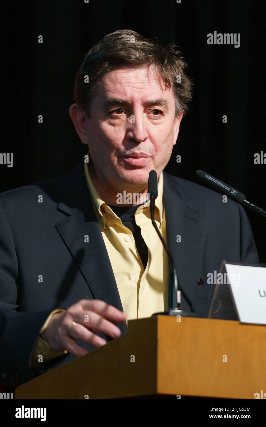 Luis montero hi-res stock photography and images - Page 2 - Alamy