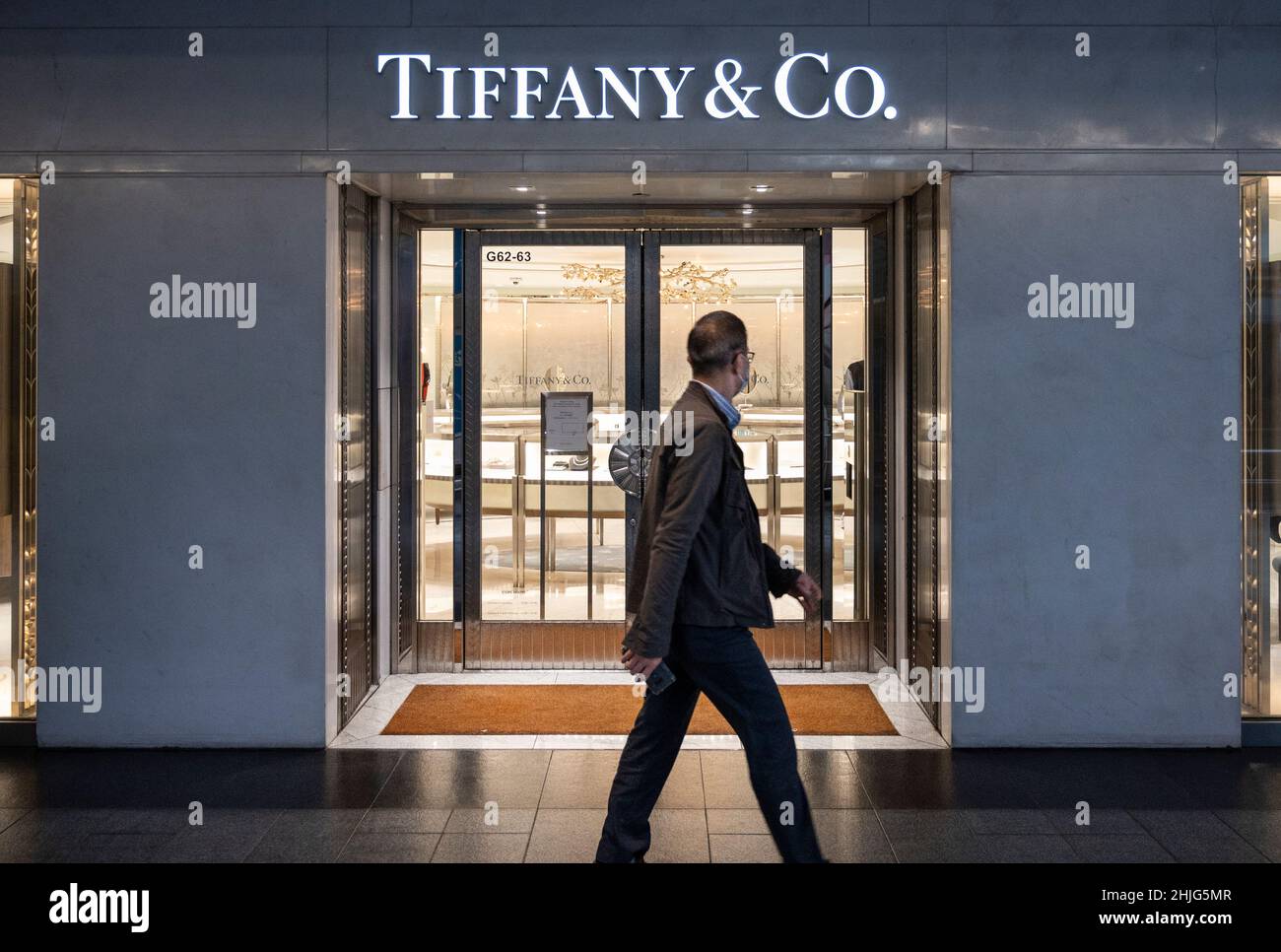 Burberry store and Tiffany and Co luxury jewellery store in Via Tornabuoni,  Florence,Tuscany,Italy Stock Photo - Alamy
