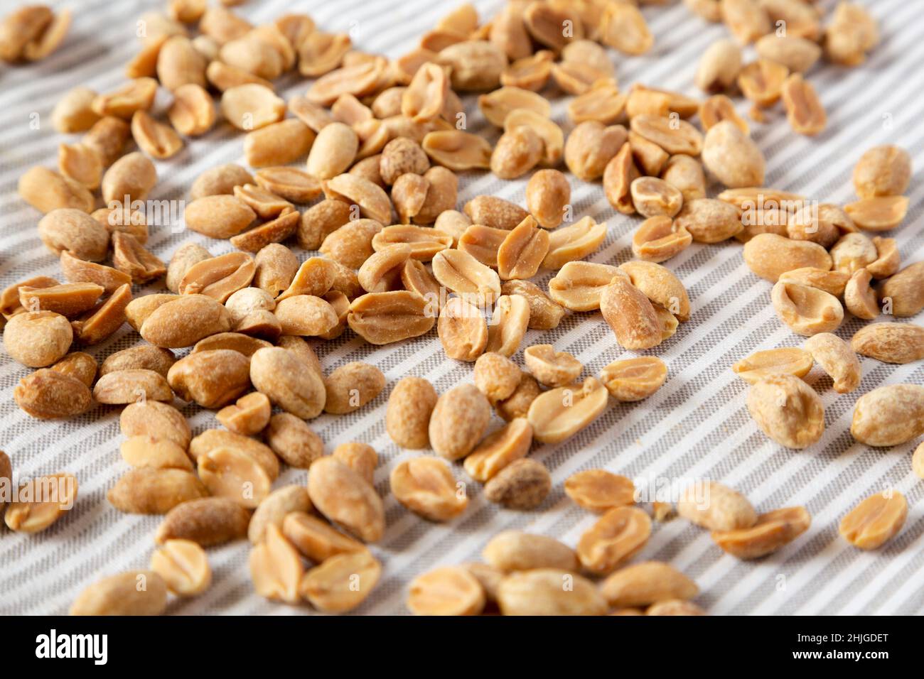 Roasted Salted Shelled Peanuts, side view Stock Photo Alamy