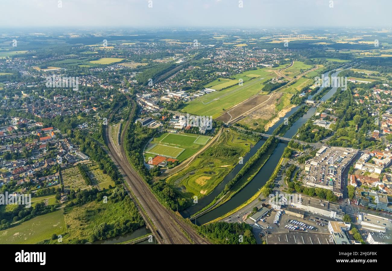 Aerial photograph, Hamm-Lippewiesen airfield, Lippe floodplain, Hamm lock, Lippe river, Datteln-Hamm canal, construction site for protective dam at Ju Stock Photo