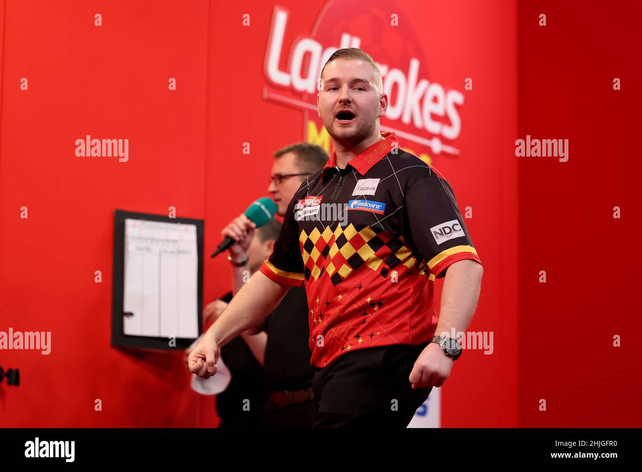 Jonny clayton darts 2022 hires stock photography and images Alamy