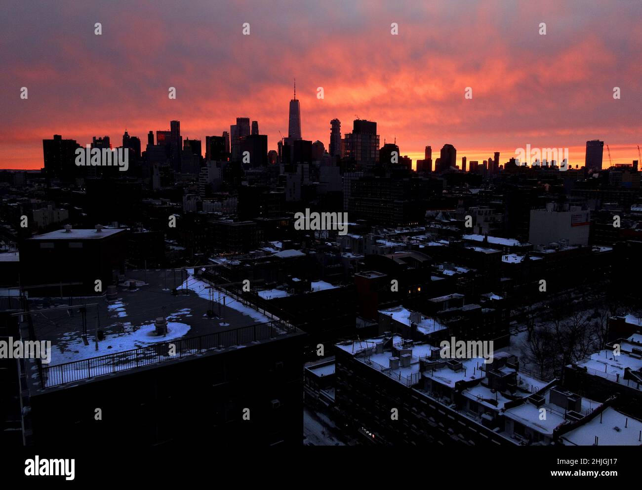 New York, United States. 29th Jan, 2022. The sky turns shades of red