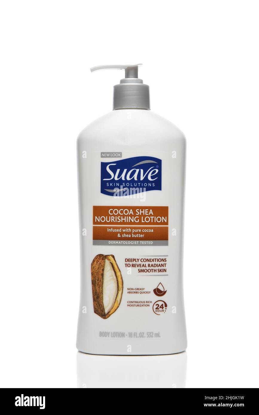 IRVINE, CALIFORNIA - 29 JAN 2022: A pump bottle of Suave Cocoa Shea Nourishing Lotion. Stock Photo