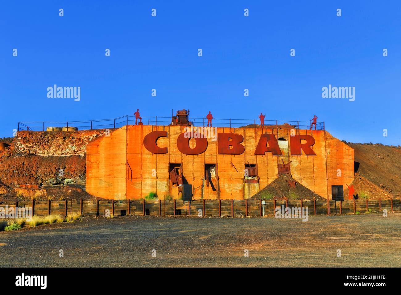 Cobar, Australia - 30 Dec 2021: Welcome to Cobar mining town in Australian outback - historic road sign. Stock Photo