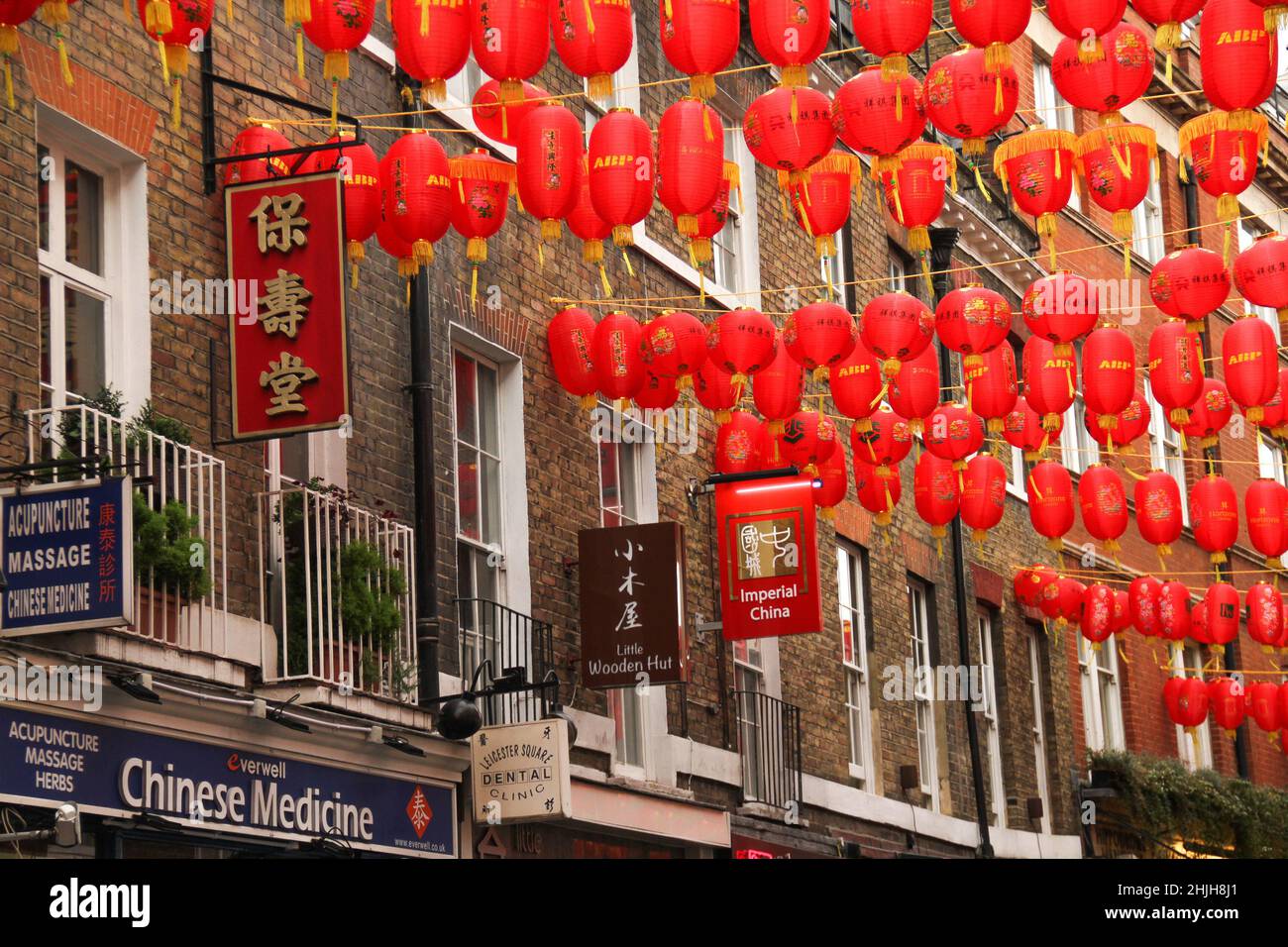 London, UK. 29th Jan, 2022. Chinatown in central London is decorated with lanterns in preparation of the new Year.Streets in Chinatown have been decorated with lanterns in preparation of the Chinese New Year. The beginning of the year of the Tiger will be celebrated on the 1st February. (Credit Image: © David Mbiyu/SOPA Images via ZUMA Press Wire) Stock Photo
