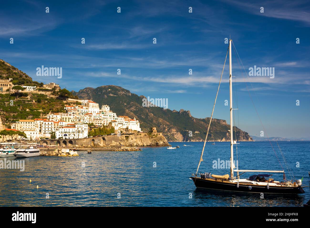 Amalfi boat hi-res stock photography and images - Alamy
