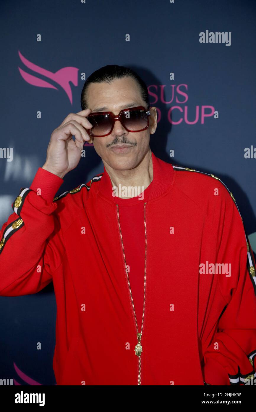 Hallandale, United States Of America. 29th Jan, 2022. HALLANDALE, FLORIDA - JANUARY 29: El Debarge attends the 2022 Pegasus World Cup at Gulfstream on January 29, 2022 in Hallandale, Florida. People: El Debarge Credit: Storms Media Group/Alamy Live News Stock Photo