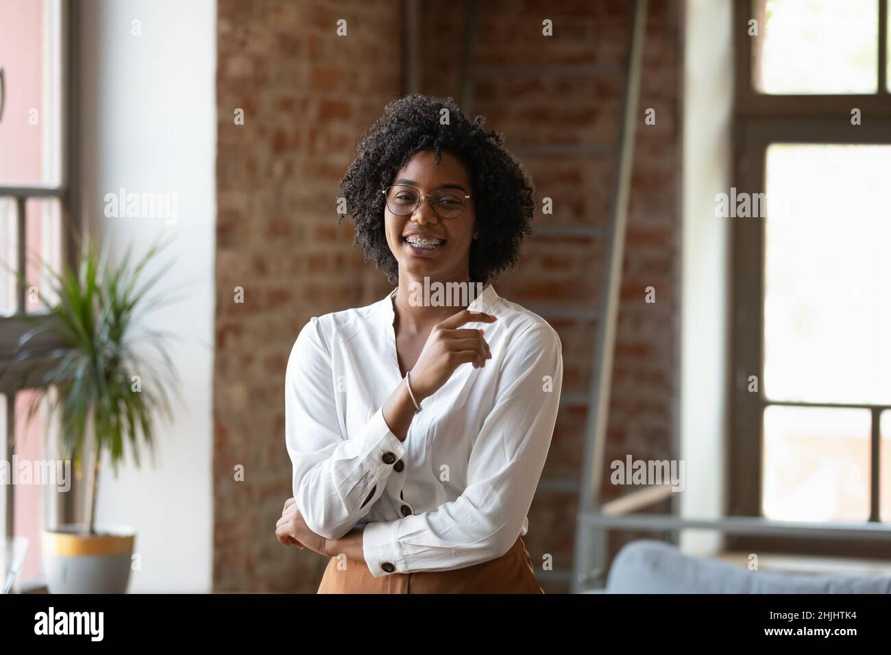 Millennial entrepreneur hi-res stock photography and images - Alamy
