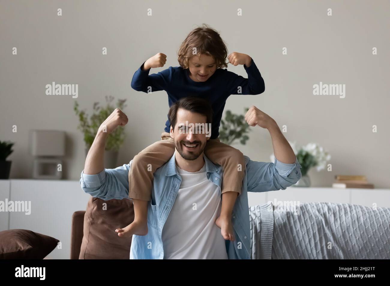 Образ отца. Отец и сын сток. Современный папа. Современный отец. Современный папа.