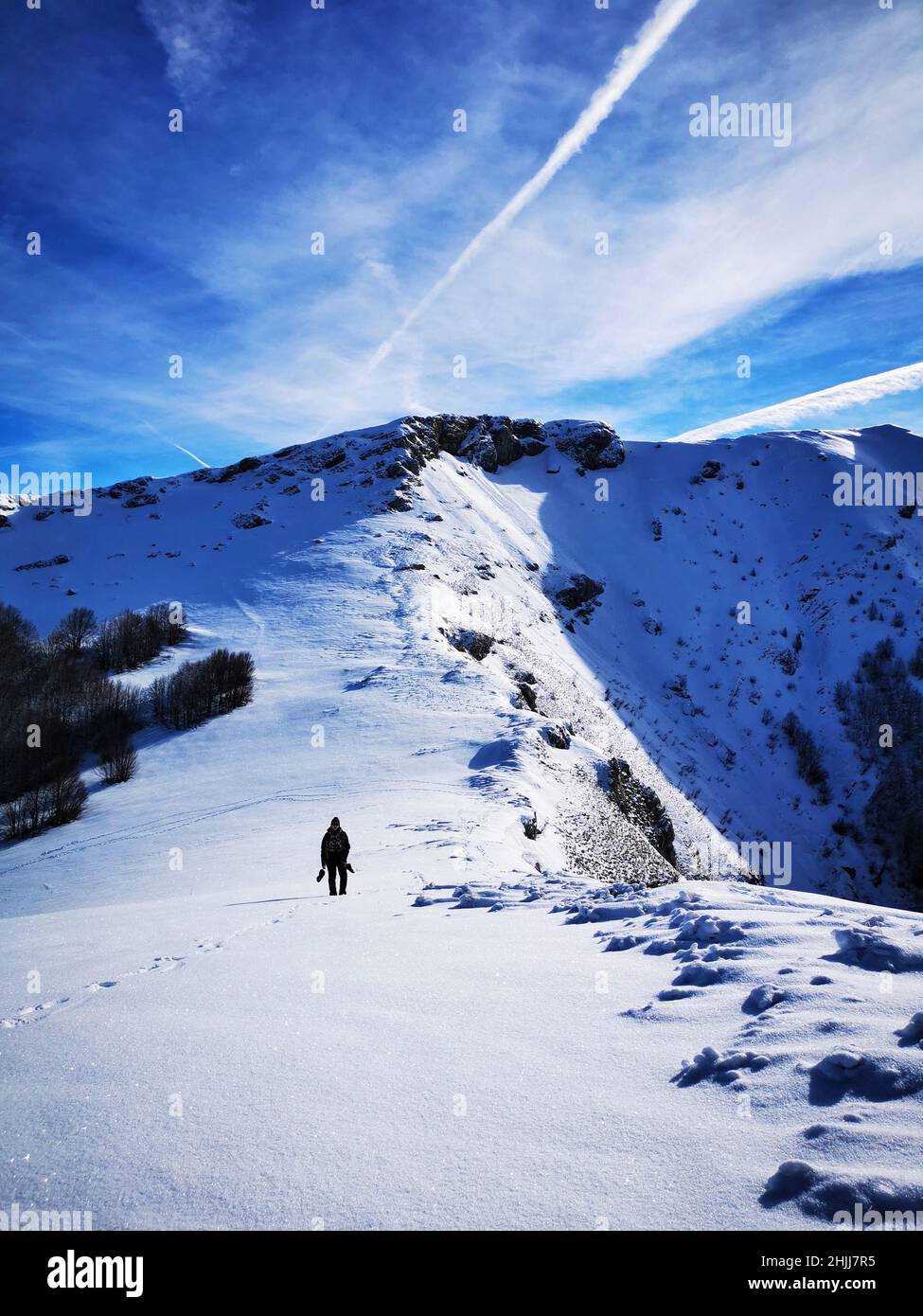 Young person hiking hi-res stock photography and images - Alamy