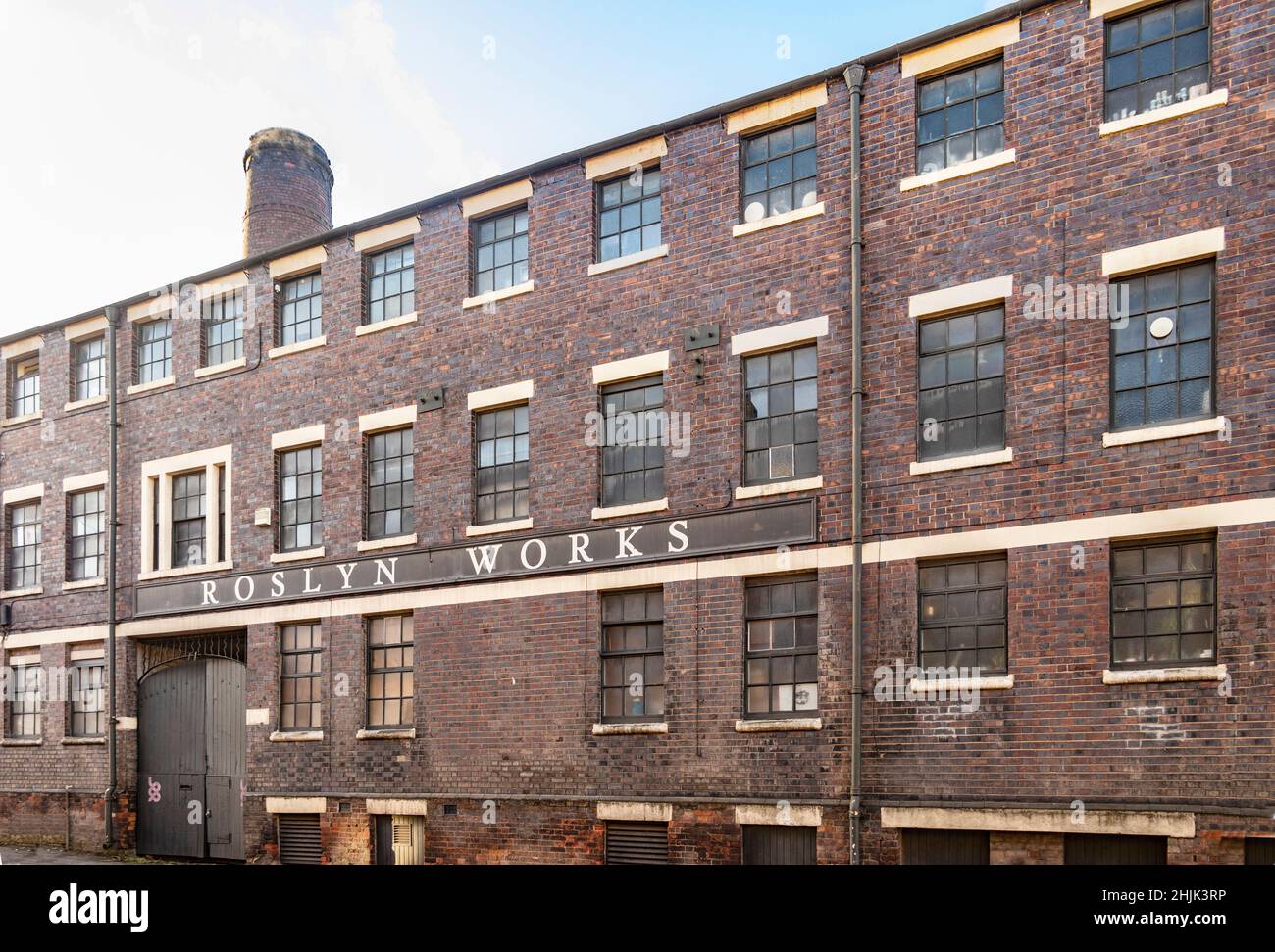 Roslyn Works traditional victorian ceramic pottery factory in Longton