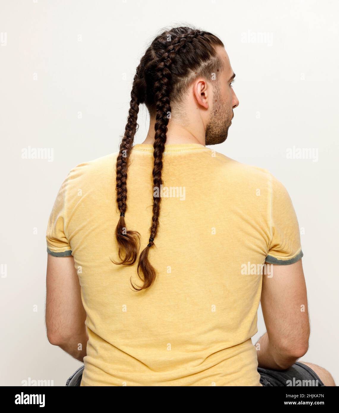 Market braiding hair hi-res stock photography and images - Alamy