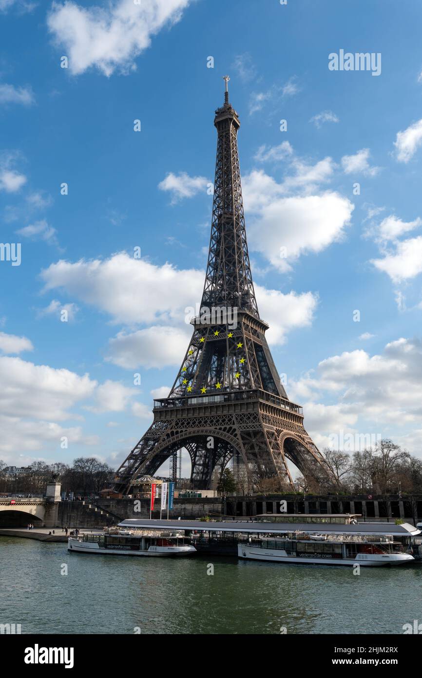 Eiffel Tower decorated with the EU stars for the french presidency Stock Photo