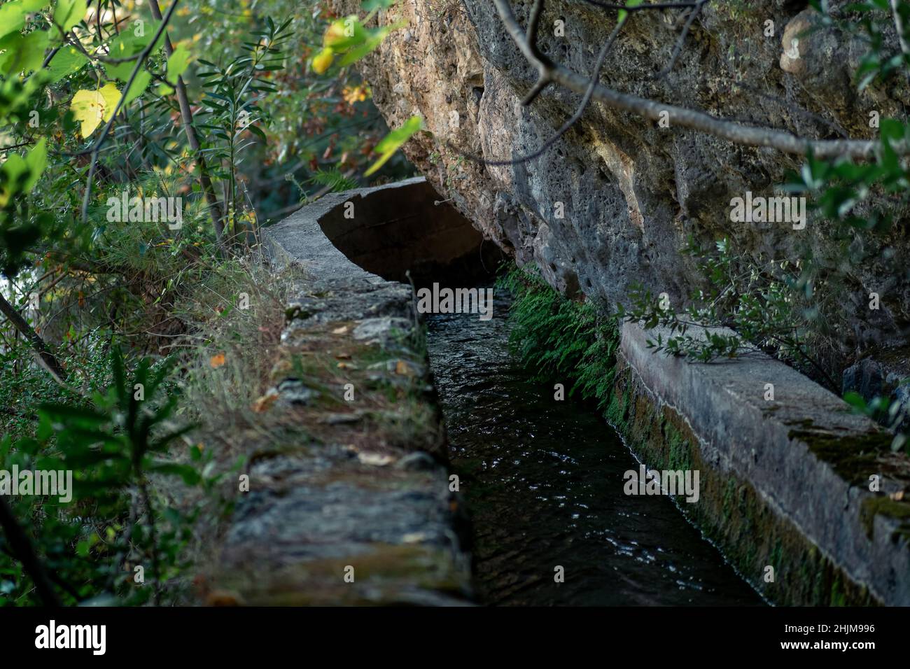 Gutter slope hi-res stock photography and images - Alamy