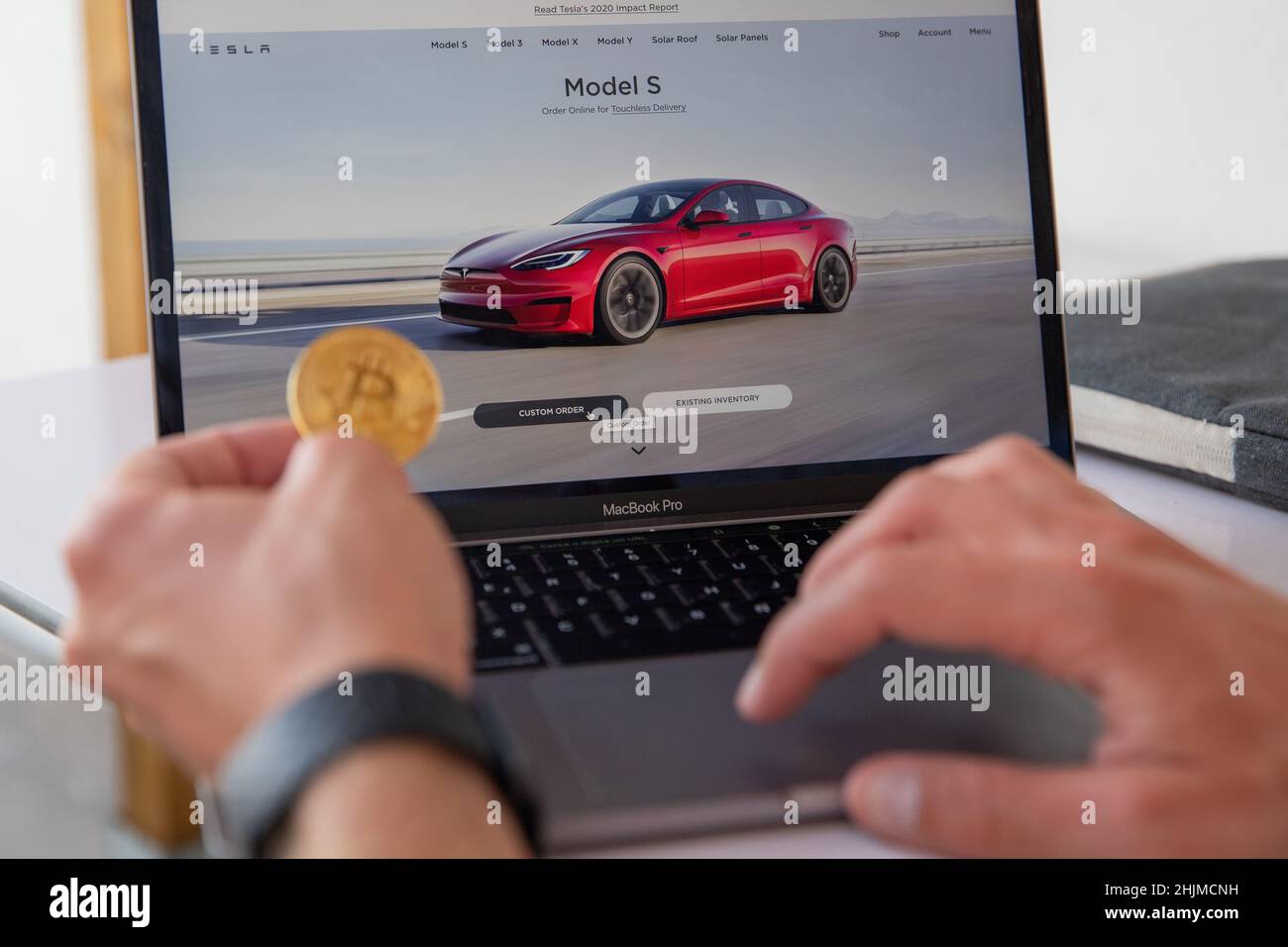 Tesla crypto hi-res stock photography and images - Alamy