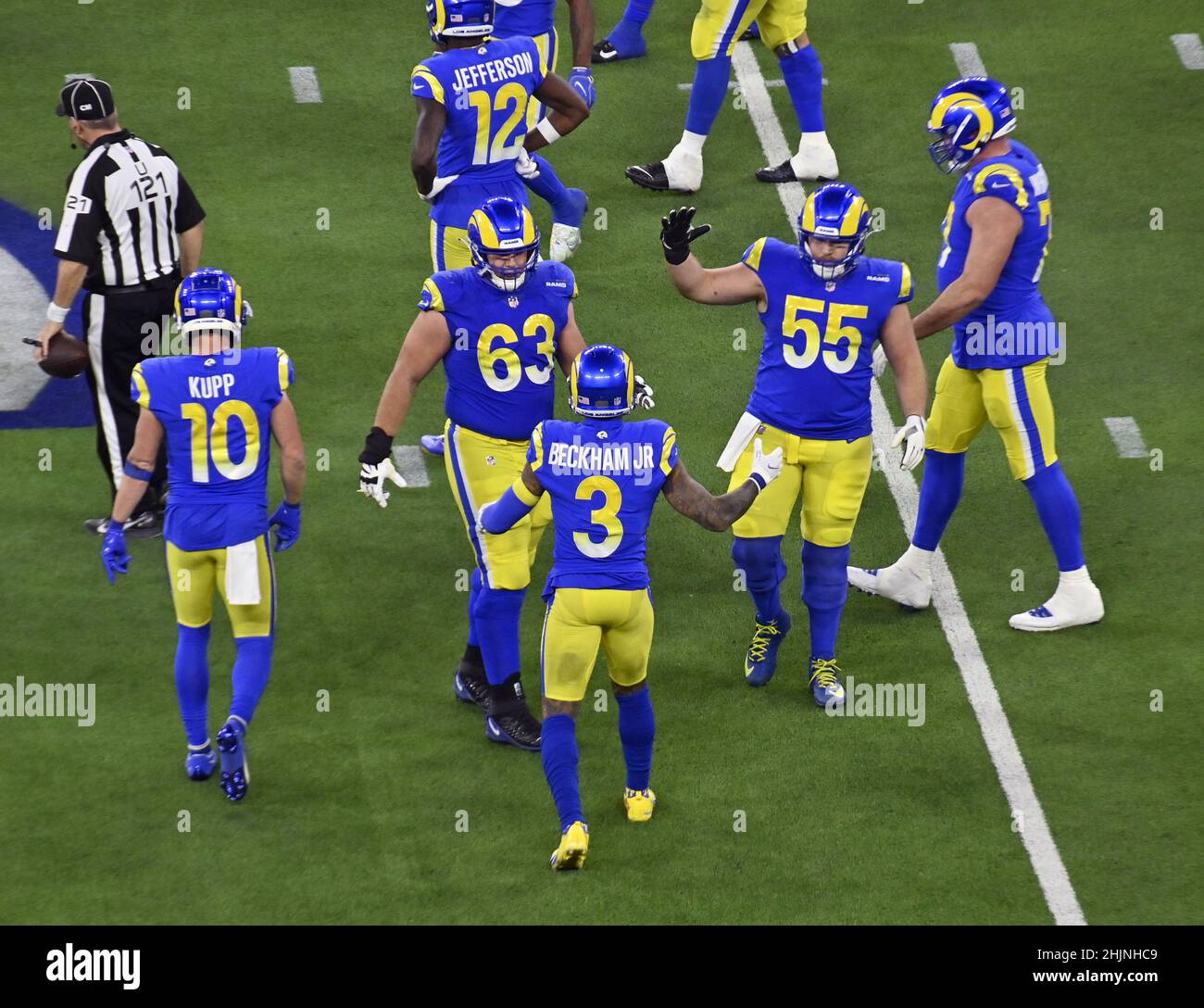 November 28, 2021: Los Angeles Rams wide receiver Odell Beckham Jr. (3)  warming up during pregame of the NFL football game between the Los Angeles  Rams and the Green Bay Packers at