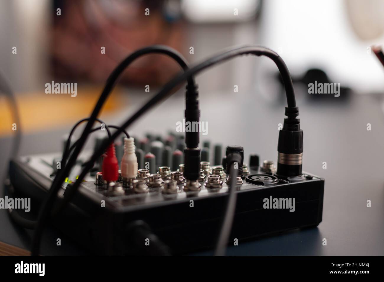 Recording studio dubbing mixing board hires stock photography and
