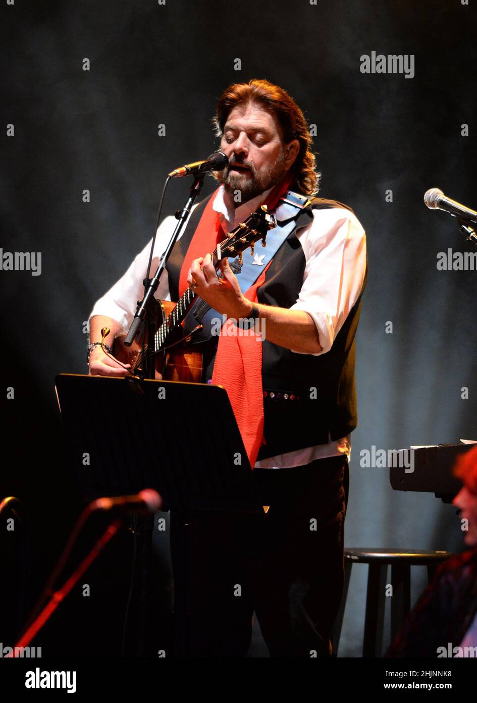 Fort Lauderdale FL, USA. 30th Jan, 2022. Alan Parsons performs at The Broward Center for the Performing Arts on January 30, 2022 in Fort Lauderdale, Florida. Credit: Mpi04/Media Punch/Alamy Live News Stock Photo