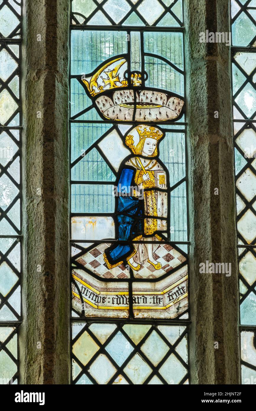 Stained glass window depicting the deposed King Edward V, one of the two Princes in the Tower believed murdered by Richard III.  Coldridge, Devon Stock Photo