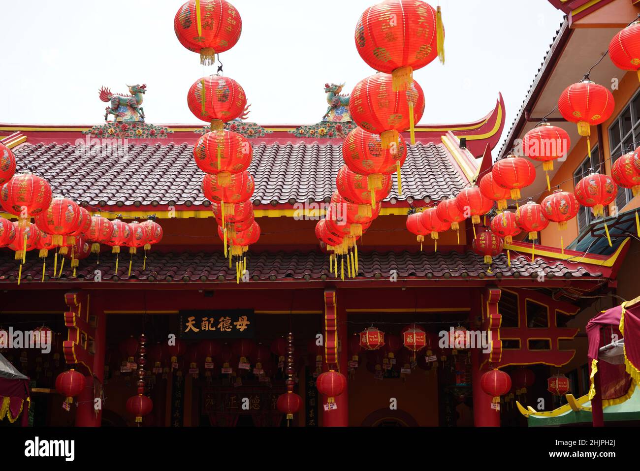 Pati - January, 2022 : Chinese temple architecture refer to a type of structures used as place of worship of Chinese Buddhism, Taoism or Chinese folk. Stock Photo