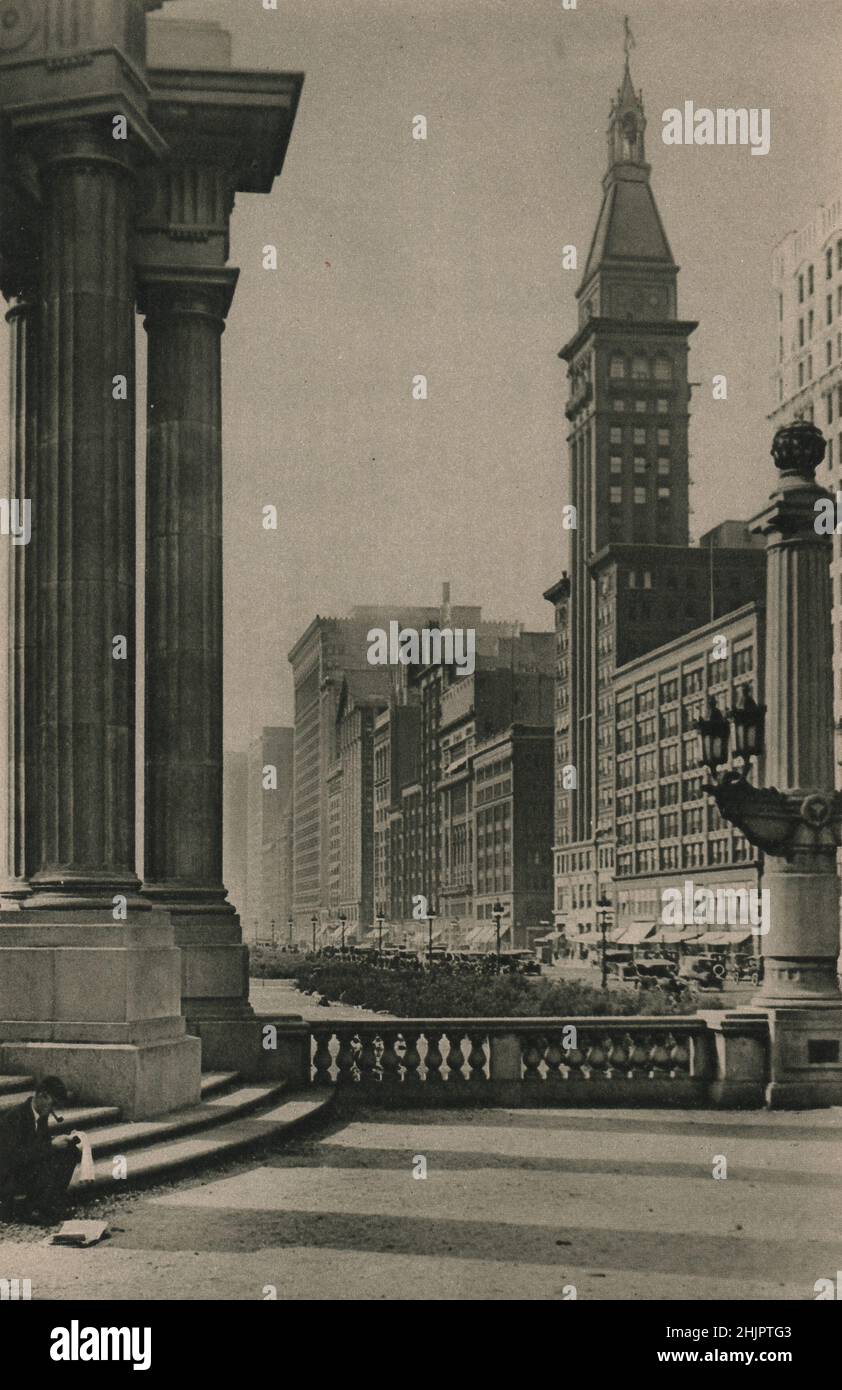 From the colonnade fronting Grant Park, Michigan Avenue, Chicago's noblest thoroughfare, runs in fine perspective. Illinois (1923) Stock Photo