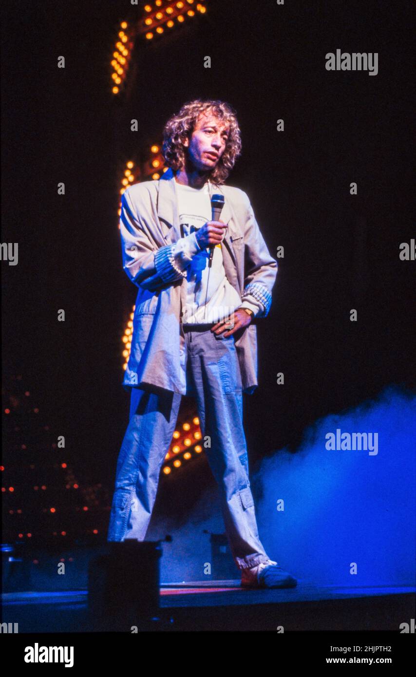 HILVERSUM, THE NETHERLANDS - NOV 03, 1985: Singer Robin Gibb from the Bee Gees. Stock Photo