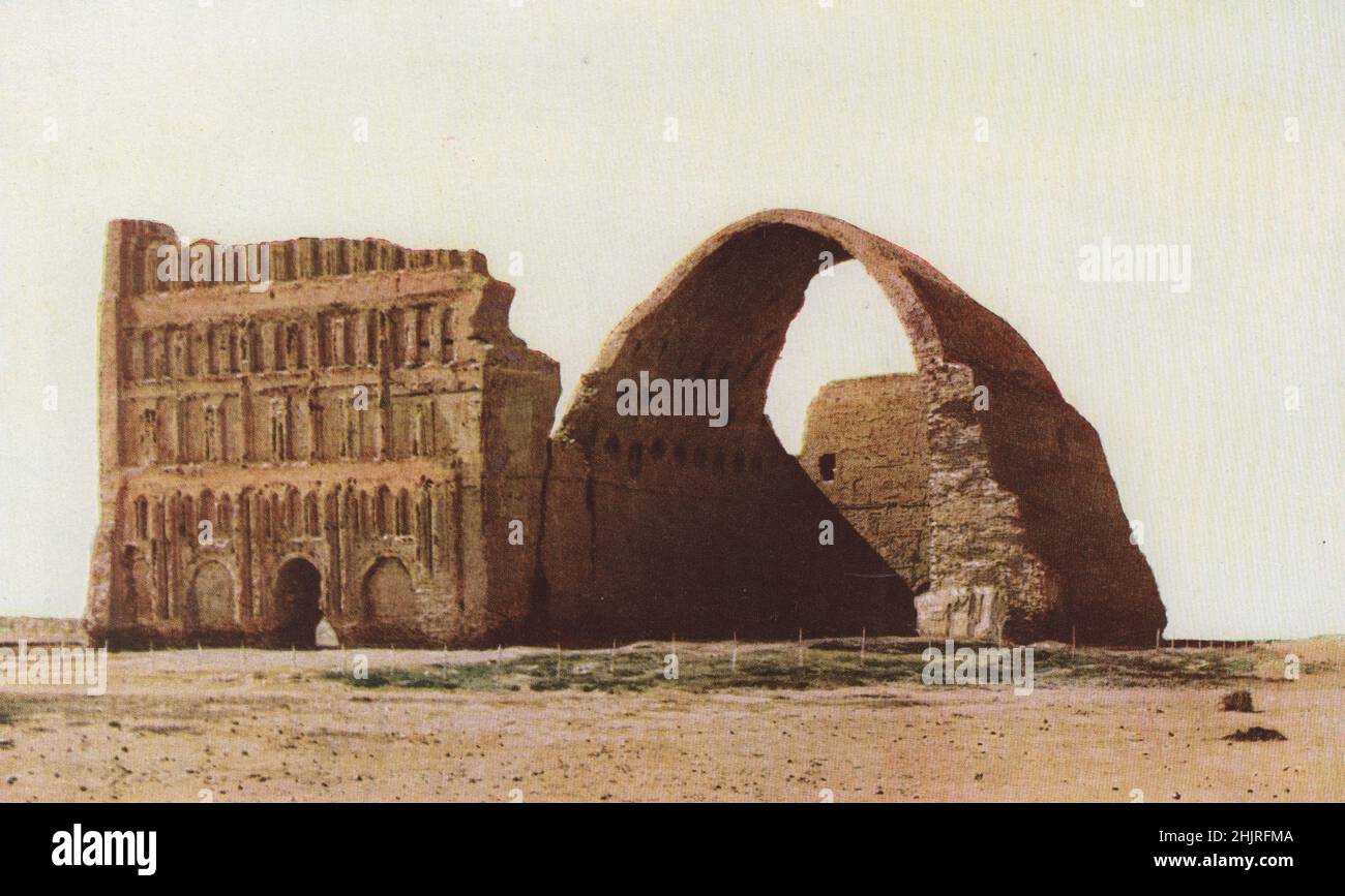 The brick vault of the Arch of Ctesiphon. Here Chosroes I ruled the Sassanian empire in the 6C. Iraq. Mesopotamia  (1923) Stock Photo