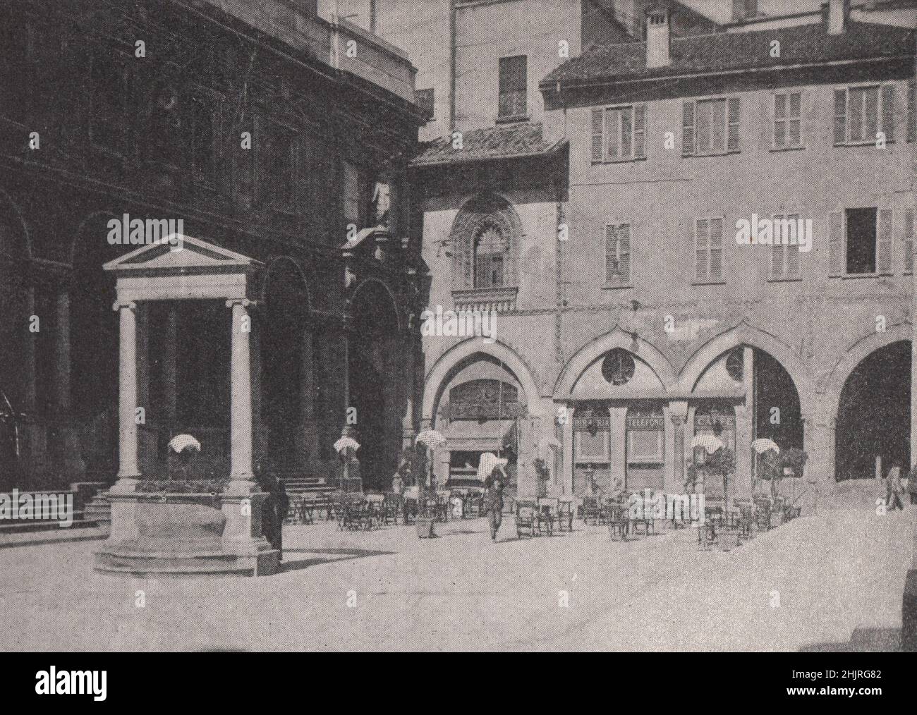 Piazza dei Mercanti, the hub of old Milan. Italy (1923) Stock Photo