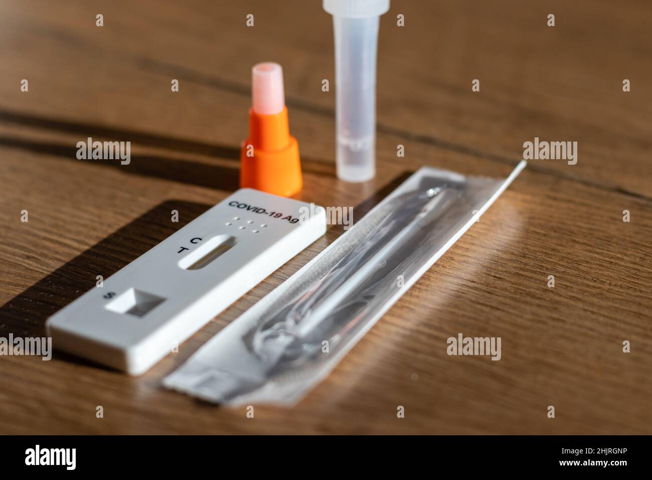 Sars cov 2 rapid test hi-res stock photography and images - Alamy