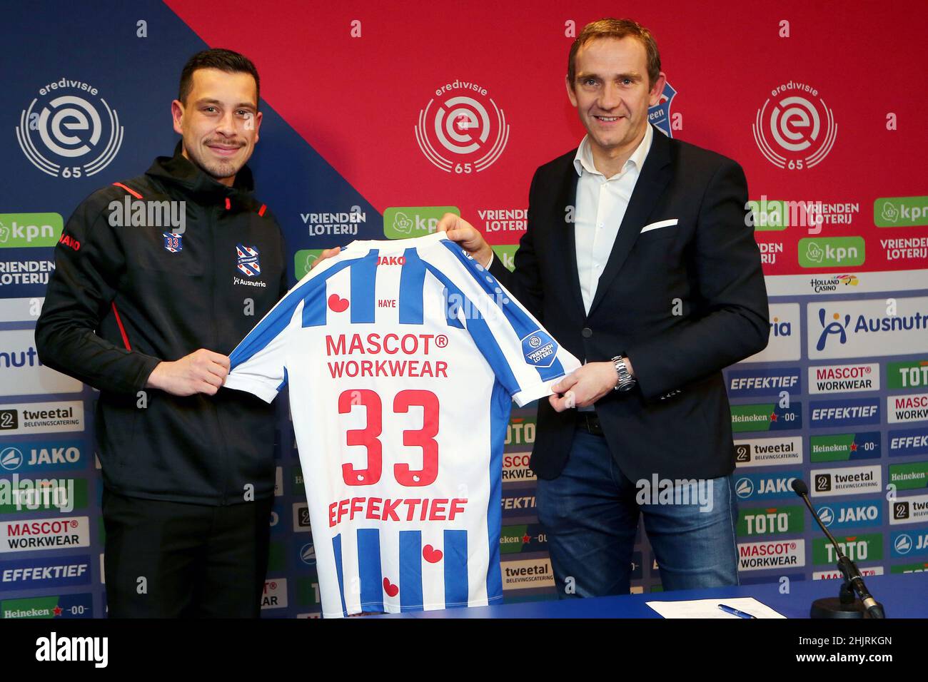 HEERENVEEN, NETHERLANDS - JANUARY 31: Thom Haye poses with technical manager Ferry de Haan during his presentation as new player of SC Heerenveen at Abe Lenstra Stadium on January 31, 2022 in Heerenveen, Netherlands (Photo by Orange Pictures) Stock Photo