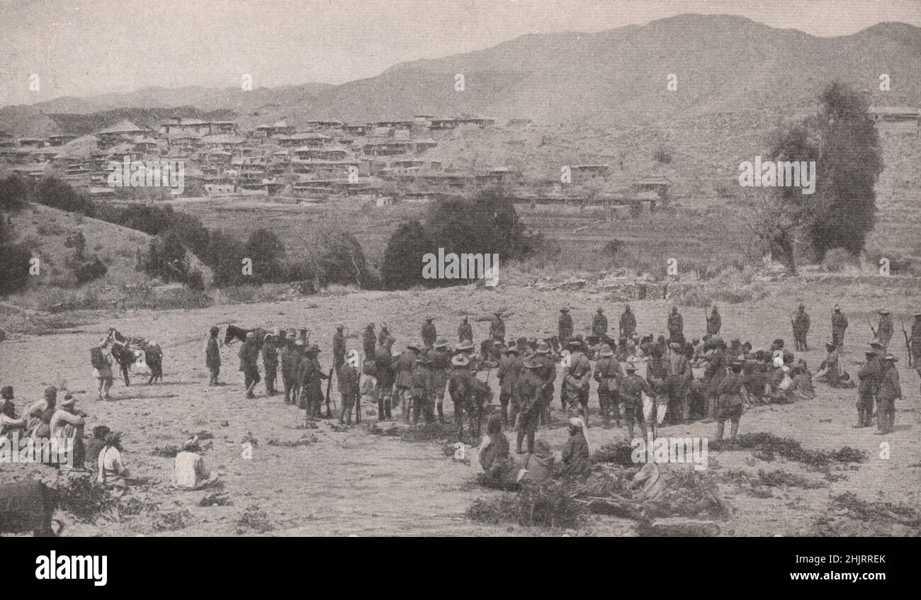Guarded Jirga of Mahsud chiefs outside Kaniguram, the capital of the Mahsud Country. Pakistan. Punjab & N.W. Frontier Province (1923) Stock Photo