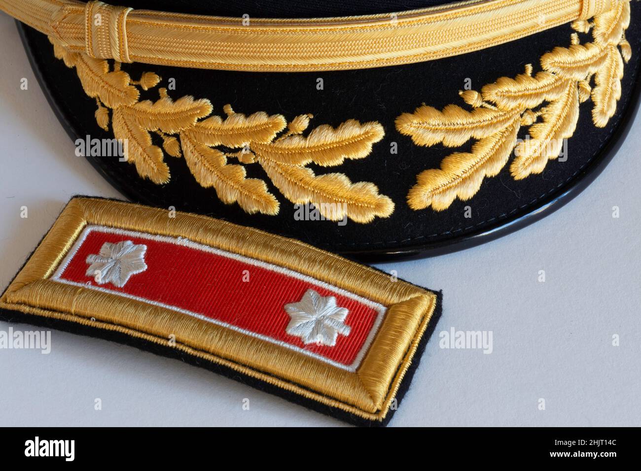 U.S. Army lieutenant colonel's hat and dress blues shoulder board for a signal corps officer, still life, USA Stock Photo