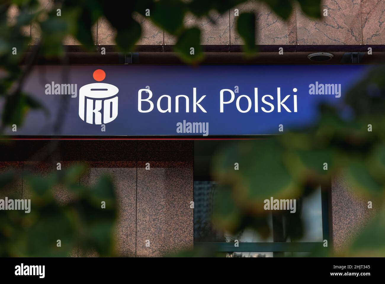 banks in warsaw