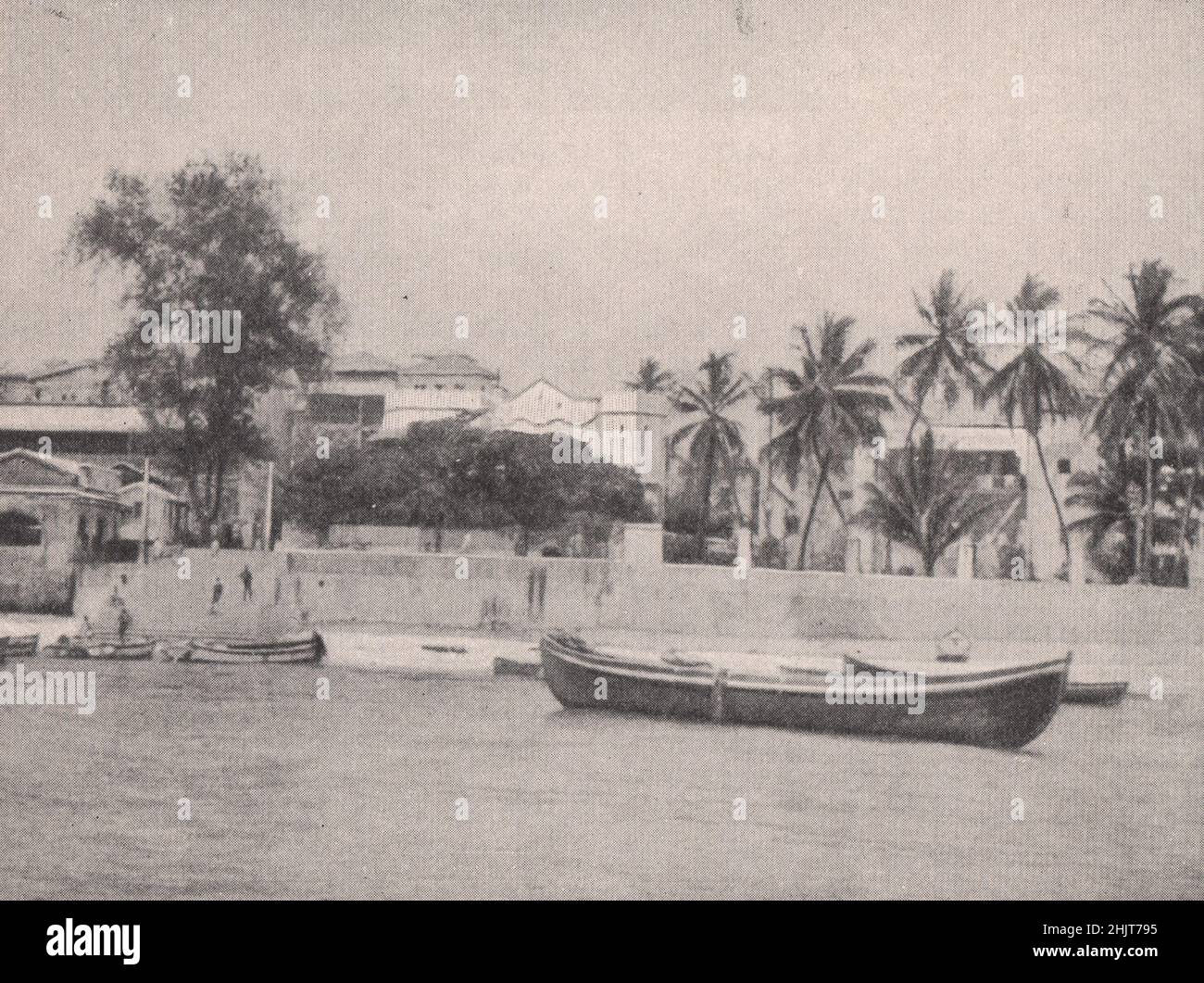 Zanzibar's Landing Quay seen from a Boat. Tanzania (1923) Stock Photo
