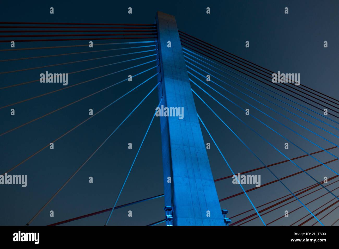 rush hour traffic on theNew Kosciuszko bridge in between Queens and