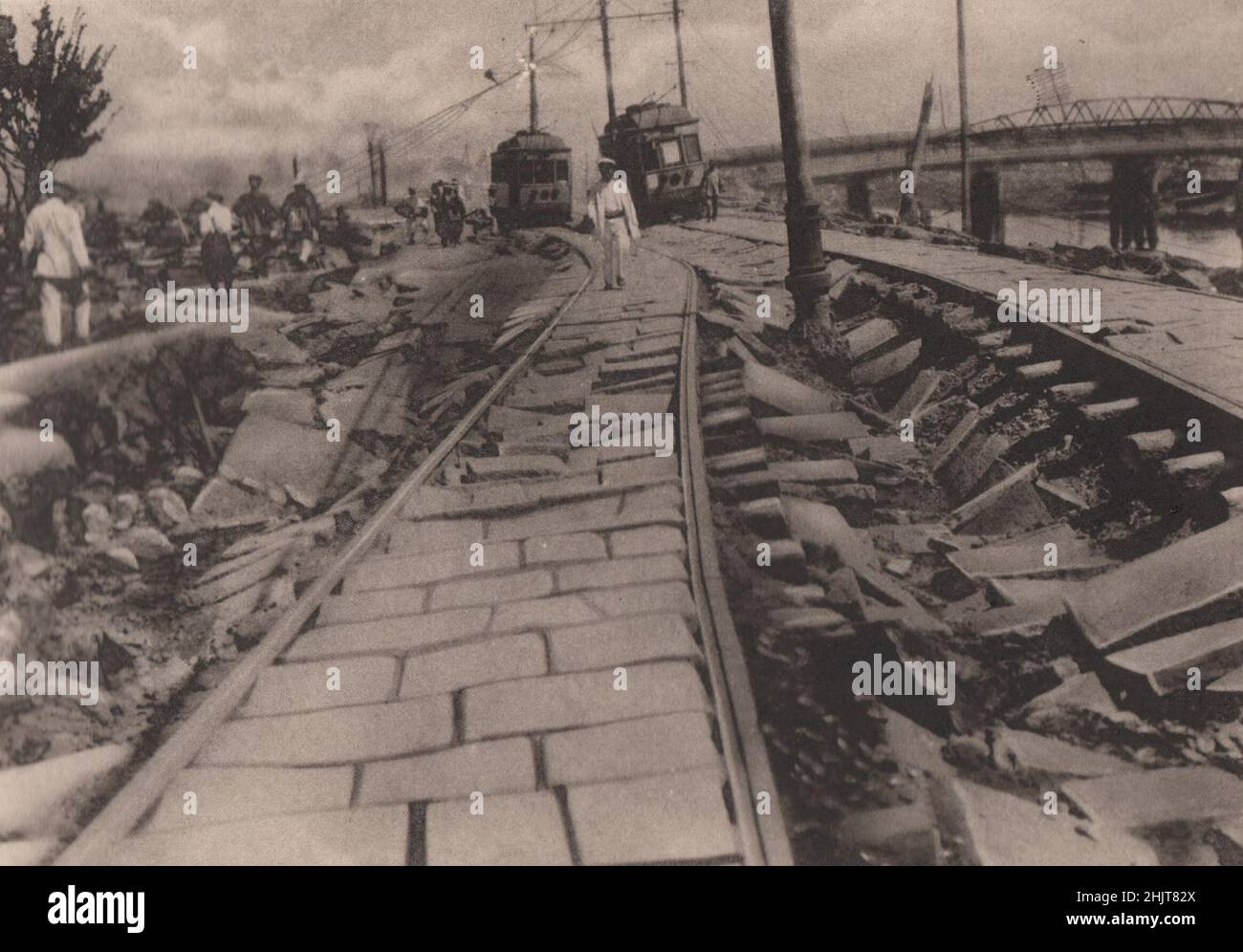 Japan Earthquake 1923: Yokohama street tramway Damaged by the Violent Shocks Stock Photo
