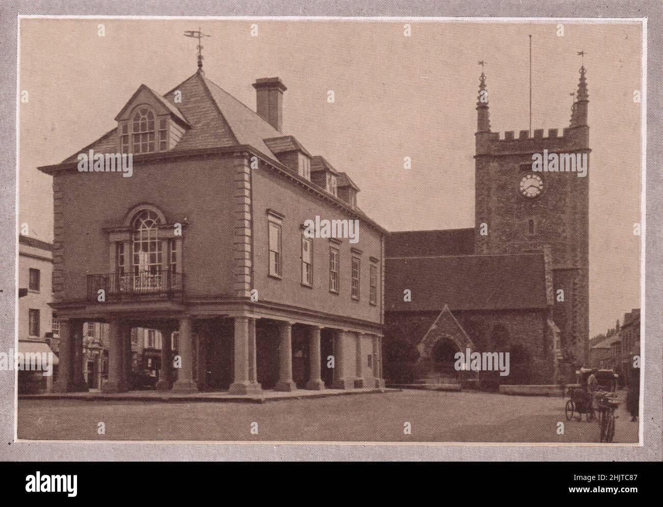 Wallingford Church and Town Hall. Berkshire (1913) Stock Photo