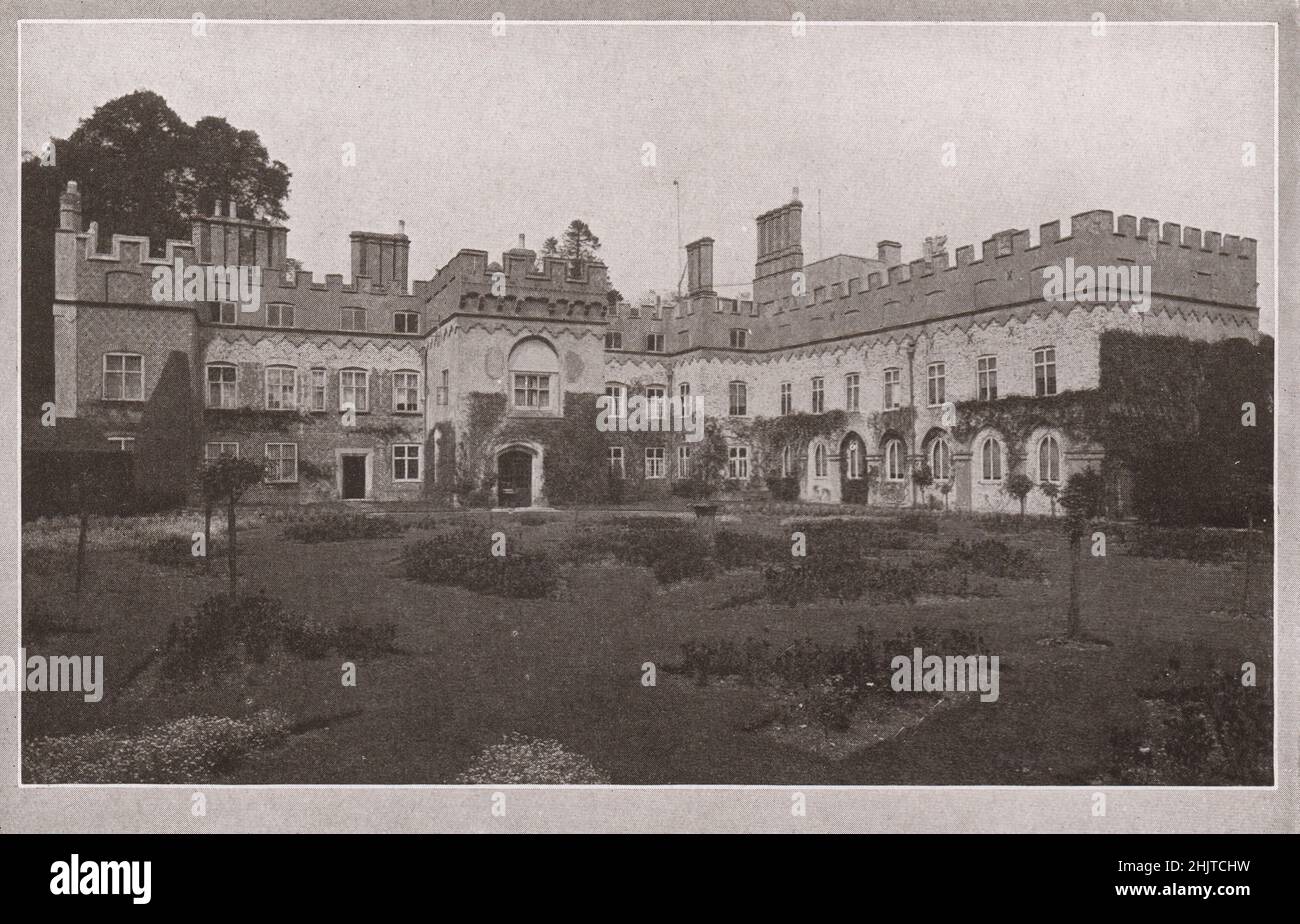 Hampden House. Buckinghamshire (1913) Stock Photo