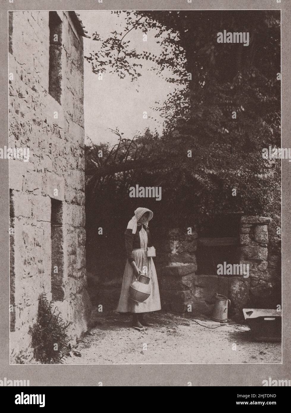 Old Well, Jersey. The Channel Islands (1913 Stock Photo Alamy