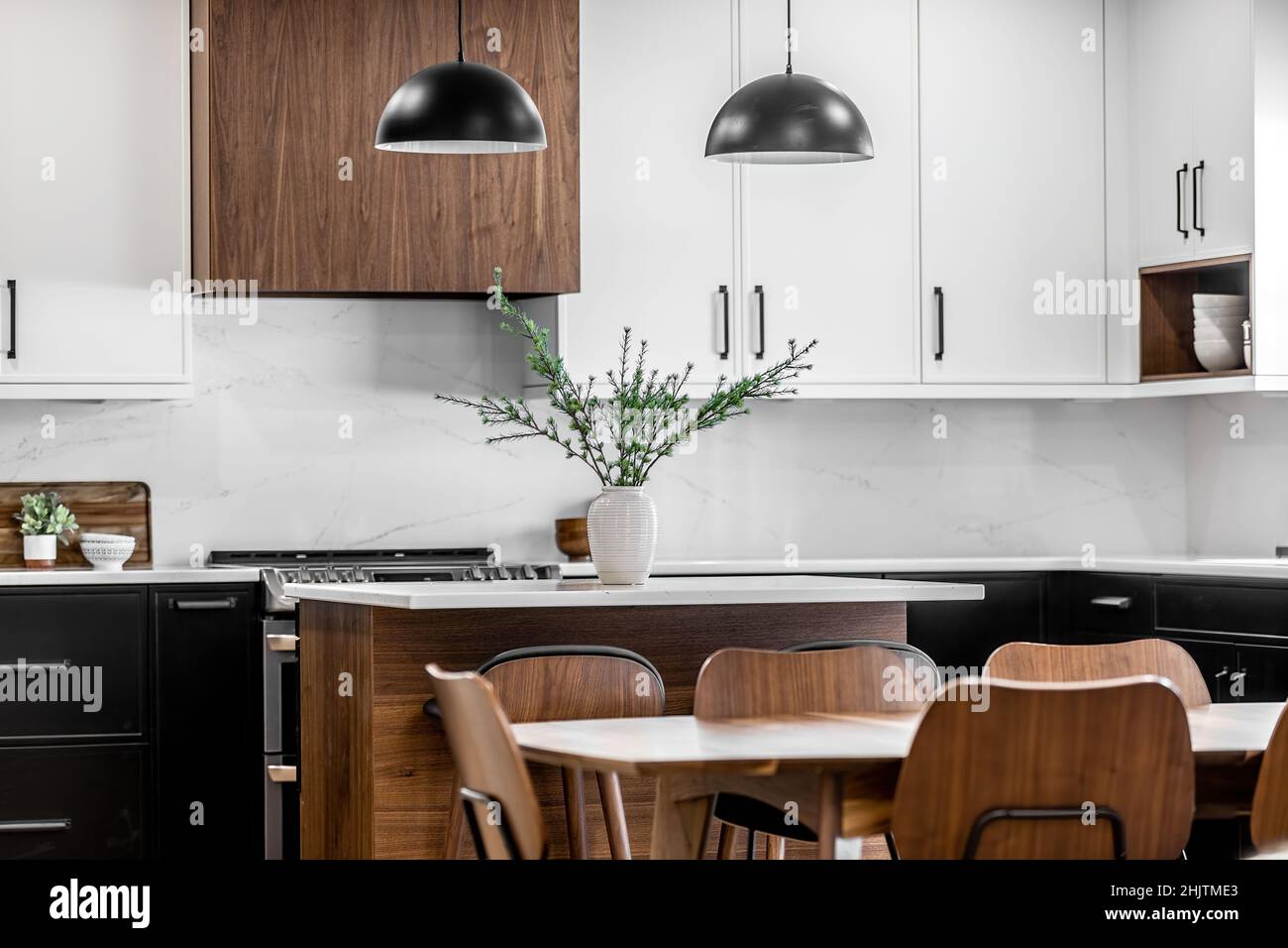 Midcentury modern hi-res stock photography and images - Alamy