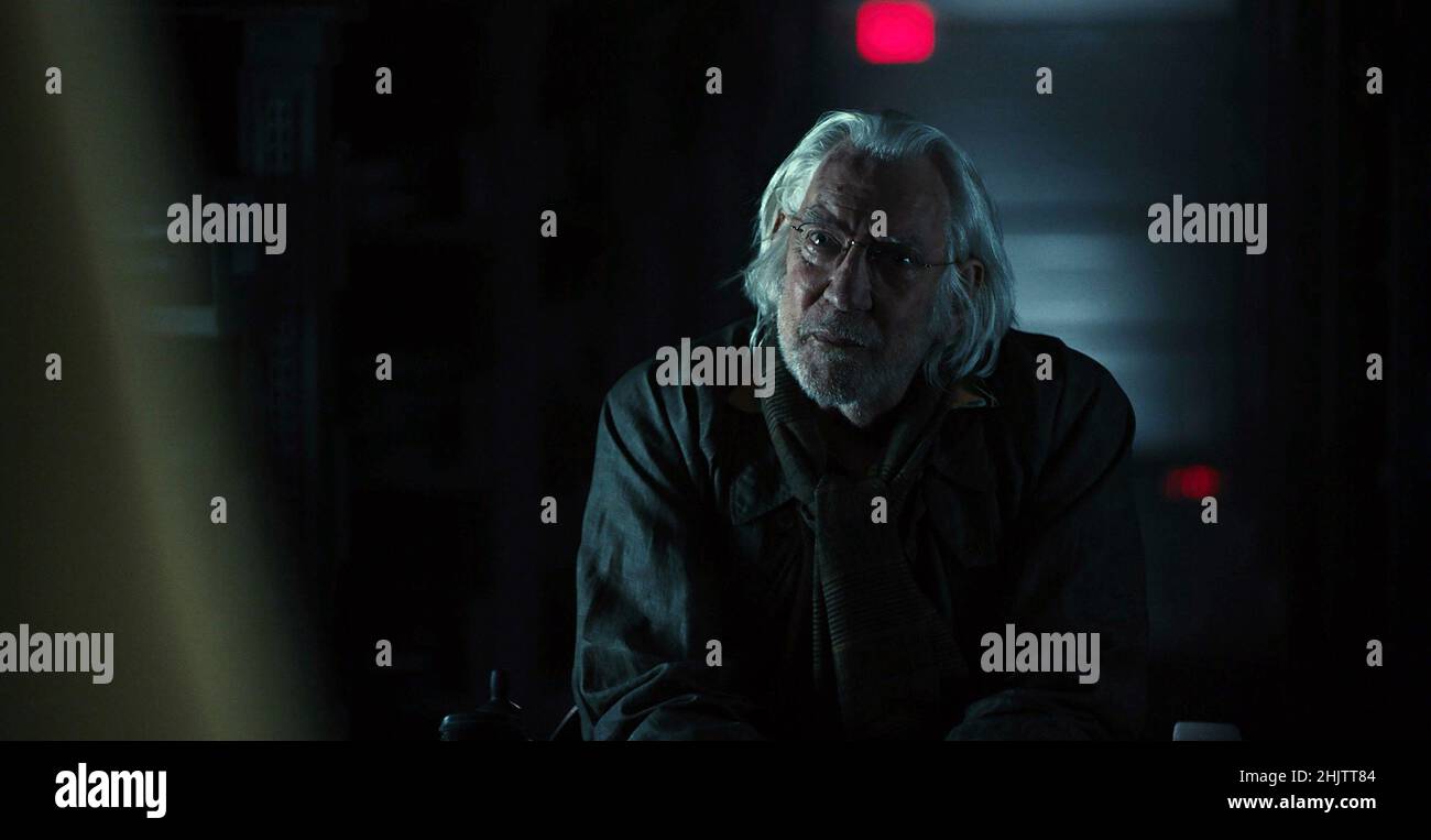MOONFALL, Donald Sutherland, 2022. © Lionsgate / Courtesy Everett