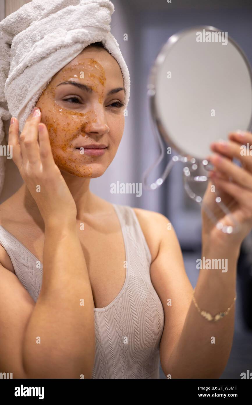Peeling mask hi-res stock photography and images - Alamy