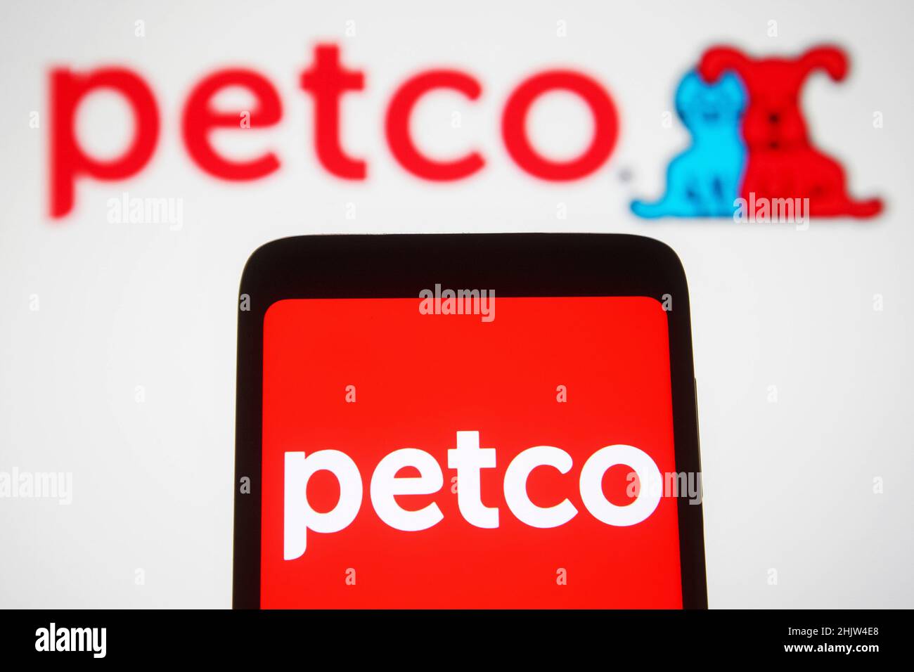 Ukraine. 31st Jan, 2022. In this photo illustration, a Petco logo is seen on a smartphone and a computer screen. (Photo by Pavlo Gonchar/SOPA Images/Sipa USA) Credit: Sipa USA/Alamy Live News Stock Photo