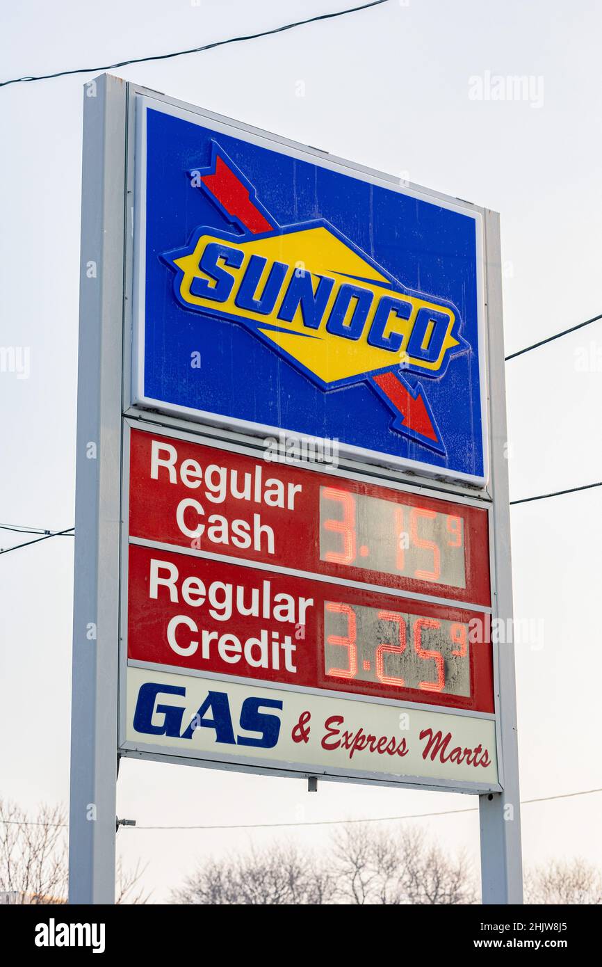 Toledo, United States. 31st Jan, 2022. Sunoco Gas Station seen in Toledo. Credit: SOPA Images Limited/Alamy Live News Stock Photo