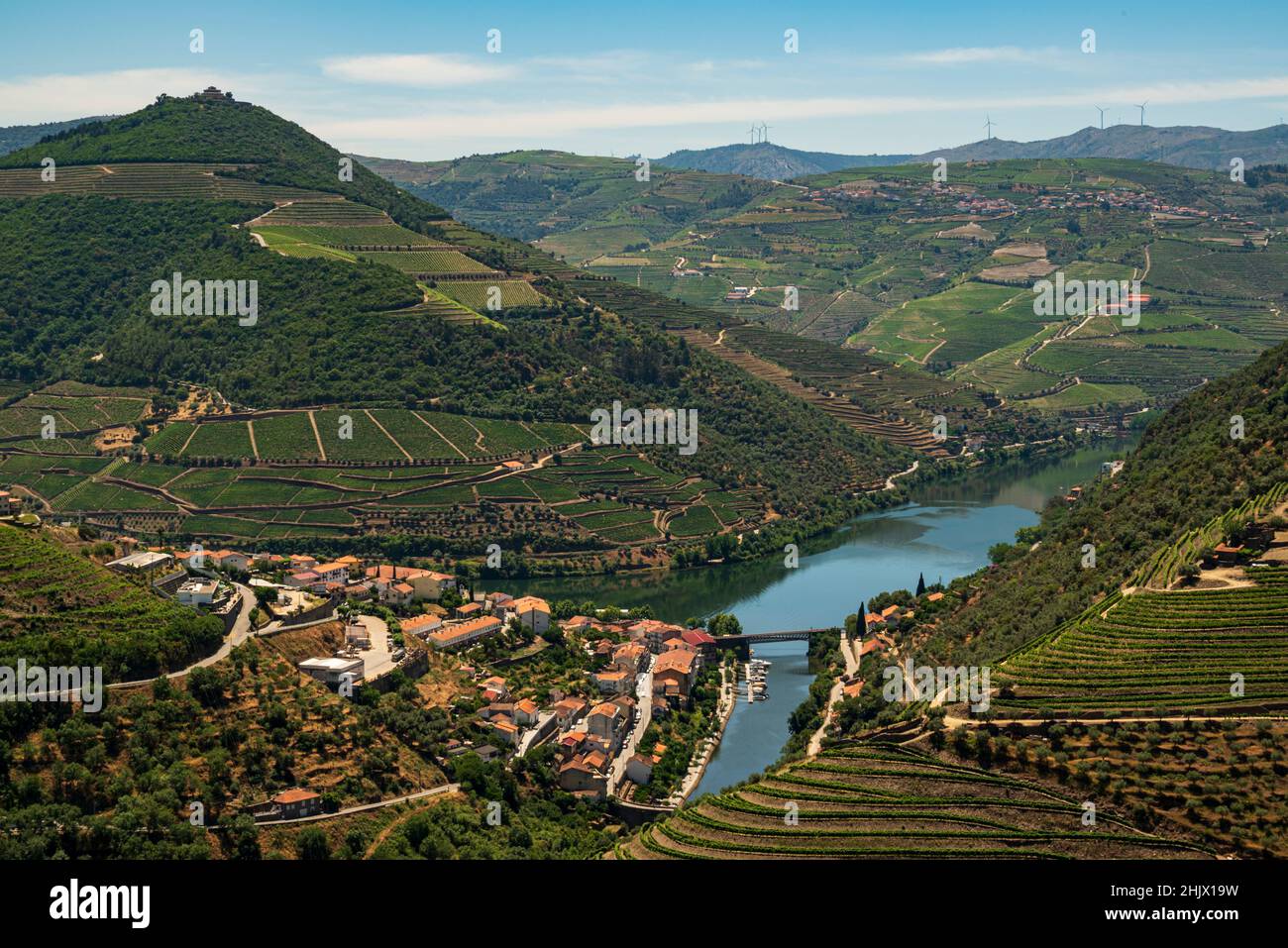 Scenic view of the beautiful Pinhão village surounded by vineyards in the beautiful Douro river valley, Vila Real district, Viseu district, Portugal Stock Photo