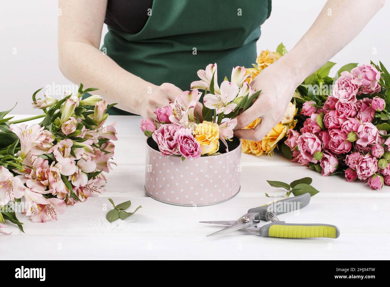 Flower arrangement using flower arranging foam Stock Photo - Alamy