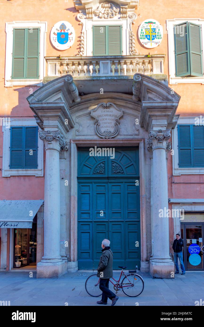 Old Town, Corso Martiri della Liberta’