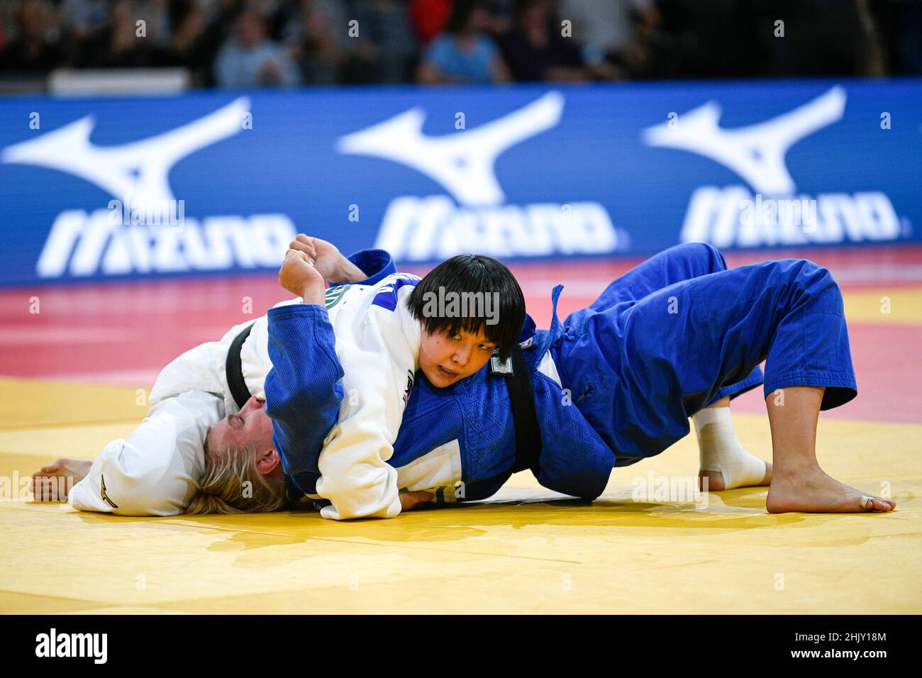 Women -78 kg, Rika TAKAYAMA of Japan Silver medal competes and wins by ippon (osae-komi-waza with a kami-shiho-gatame) during the Paris Grand Slam 202 Stock Photo